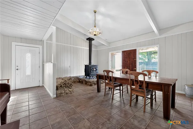 $239,000 | 205 Lakewood Drive, Gatesville, TX 76528