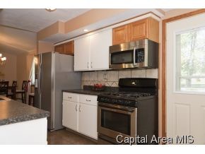 589 Bonanza Pass Springfield, IL 62707 - Photo 3 of 11 Gallery Image 3