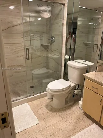 $3,950 | 1800 Northeast 114th Street, Unit 705, Miami, FL 33181