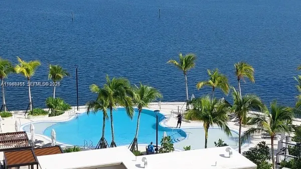 $3,950 | 1800 Northeast 114th Street, Unit 705, Miami, FL 33181