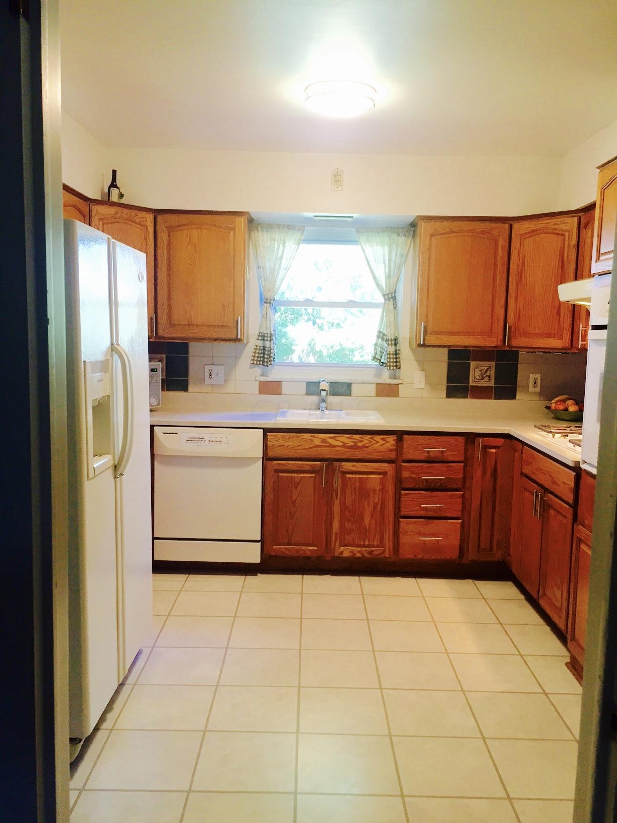 5552 Redwood Road Columbus, OH 43229 - Photo 11 of 34 Gallery Image 11