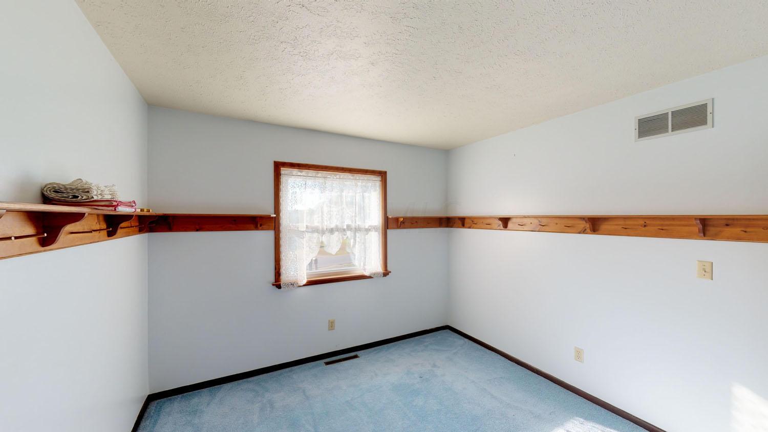 15724 Sherri Road Mount Vernon, OH 43050 - Photo 21 of 25 Gallery Image 21