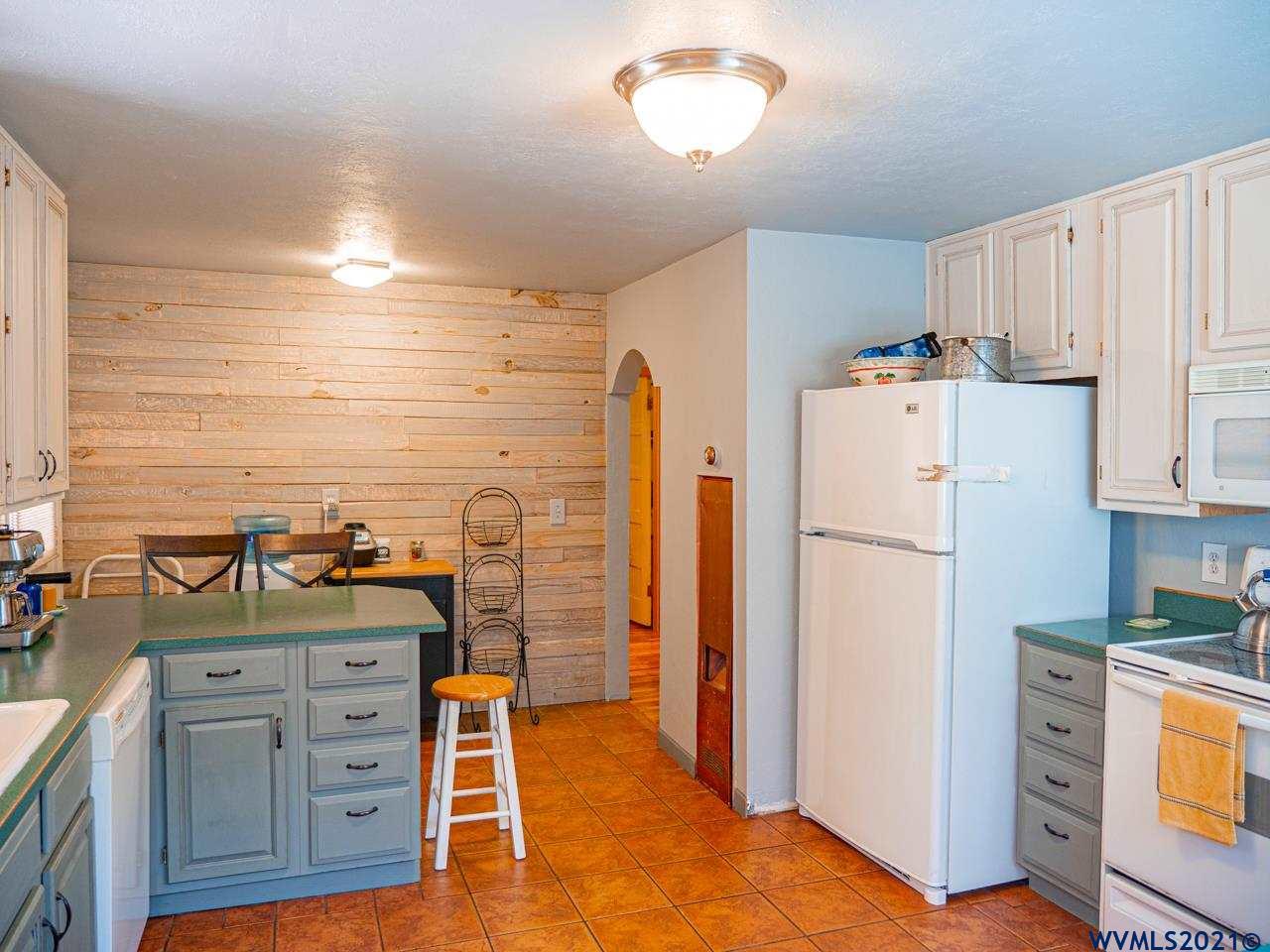 1820 Southwest 17th Avenue Albany, OR 97321 - Photo 7 of 32 Gallery Image 7