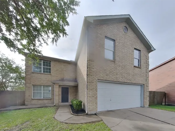 $2,039 | 5521 Rio Alamo Street, Rosharon, TX 77583