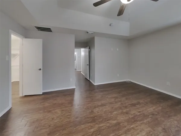 $2,039 | 5521 Rio Alamo Street, Rosharon, TX 77583