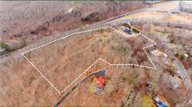 a view of a dry field