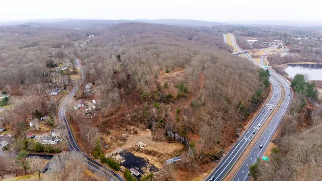 $160,000 | 17 Wall Street, Bolton, CT 06043