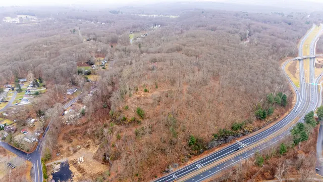 $160,000 | 17 Wall Street, Bolton, CT 06043