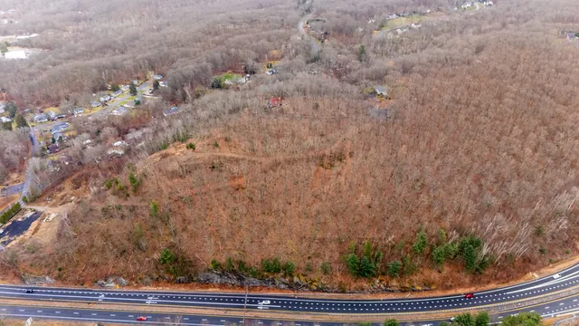 $160,000 | 17 Wall Street, Bolton, CT 06043