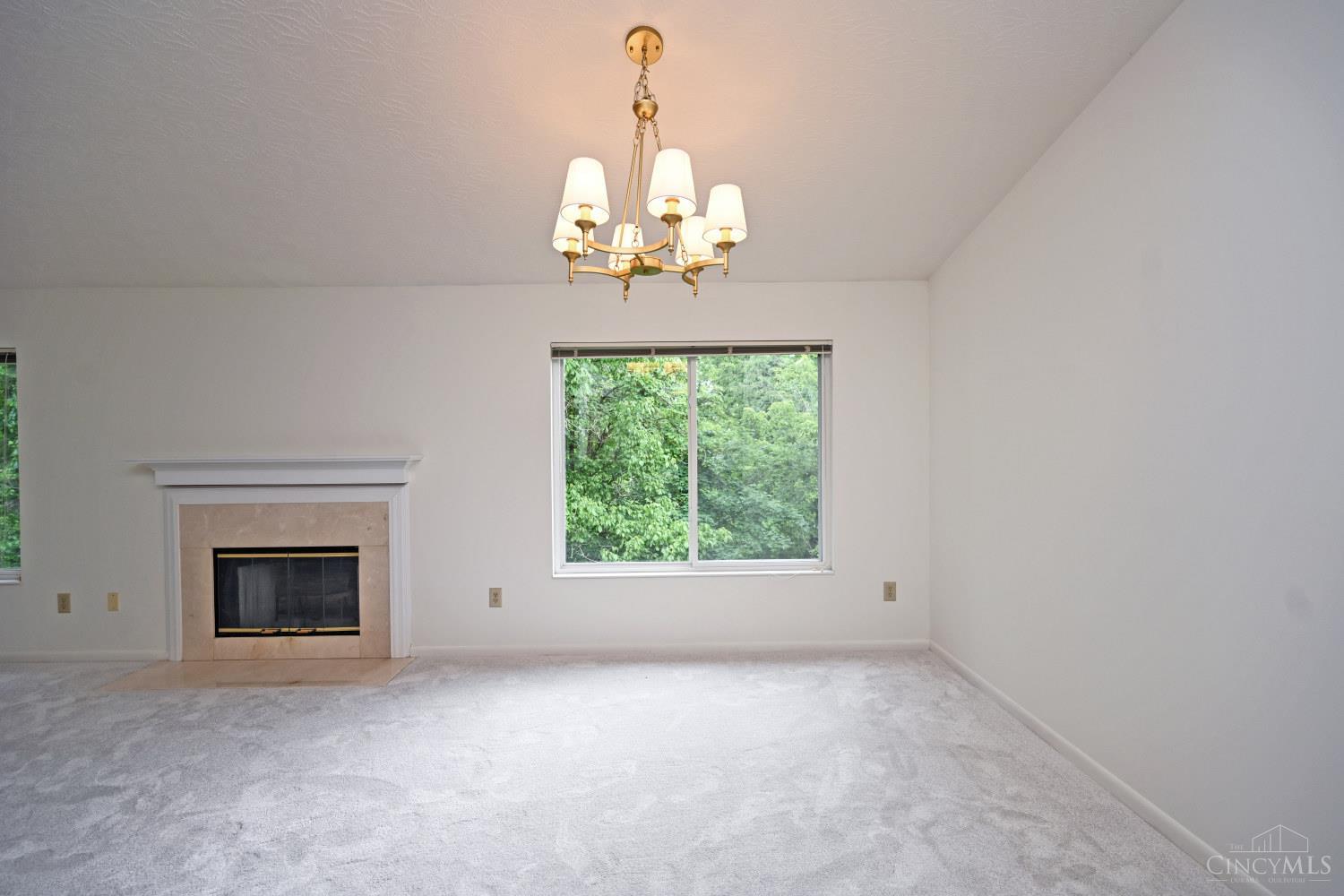 7905 Ramble View, Unit 301 Cincinnati, OH 45231 - Photo 13 of 44