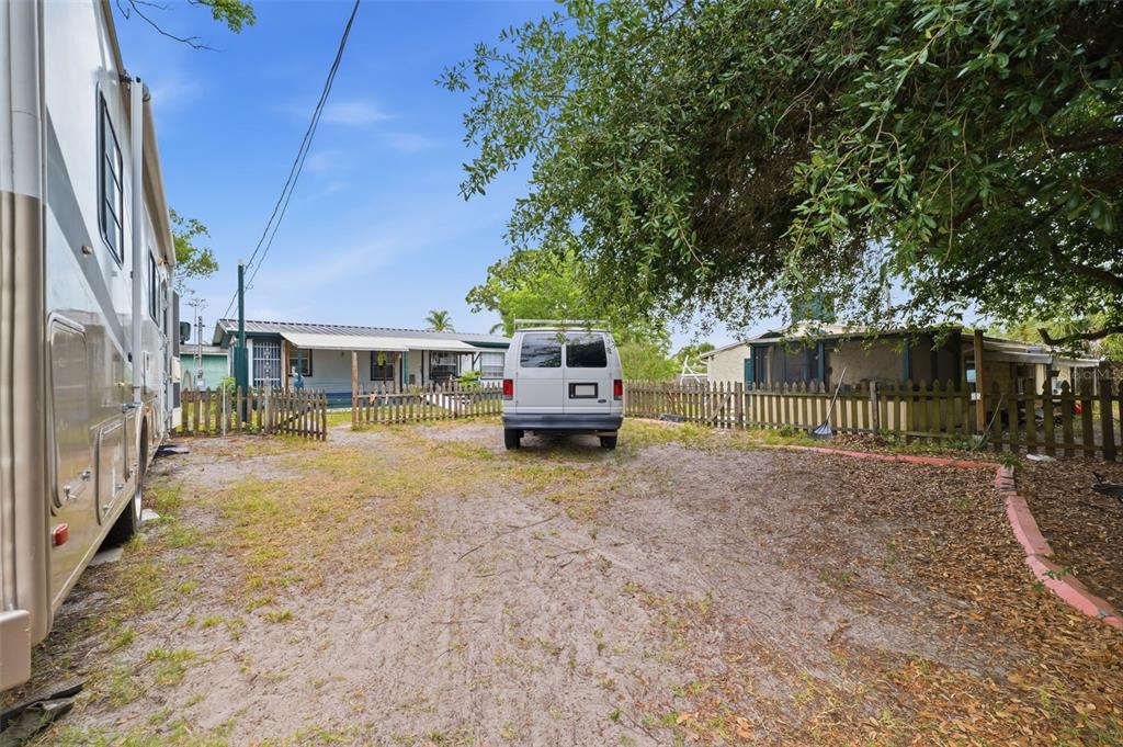 11129 Pine Tree Lane Port Richey, FL 34668 - Photo 17 of 44
