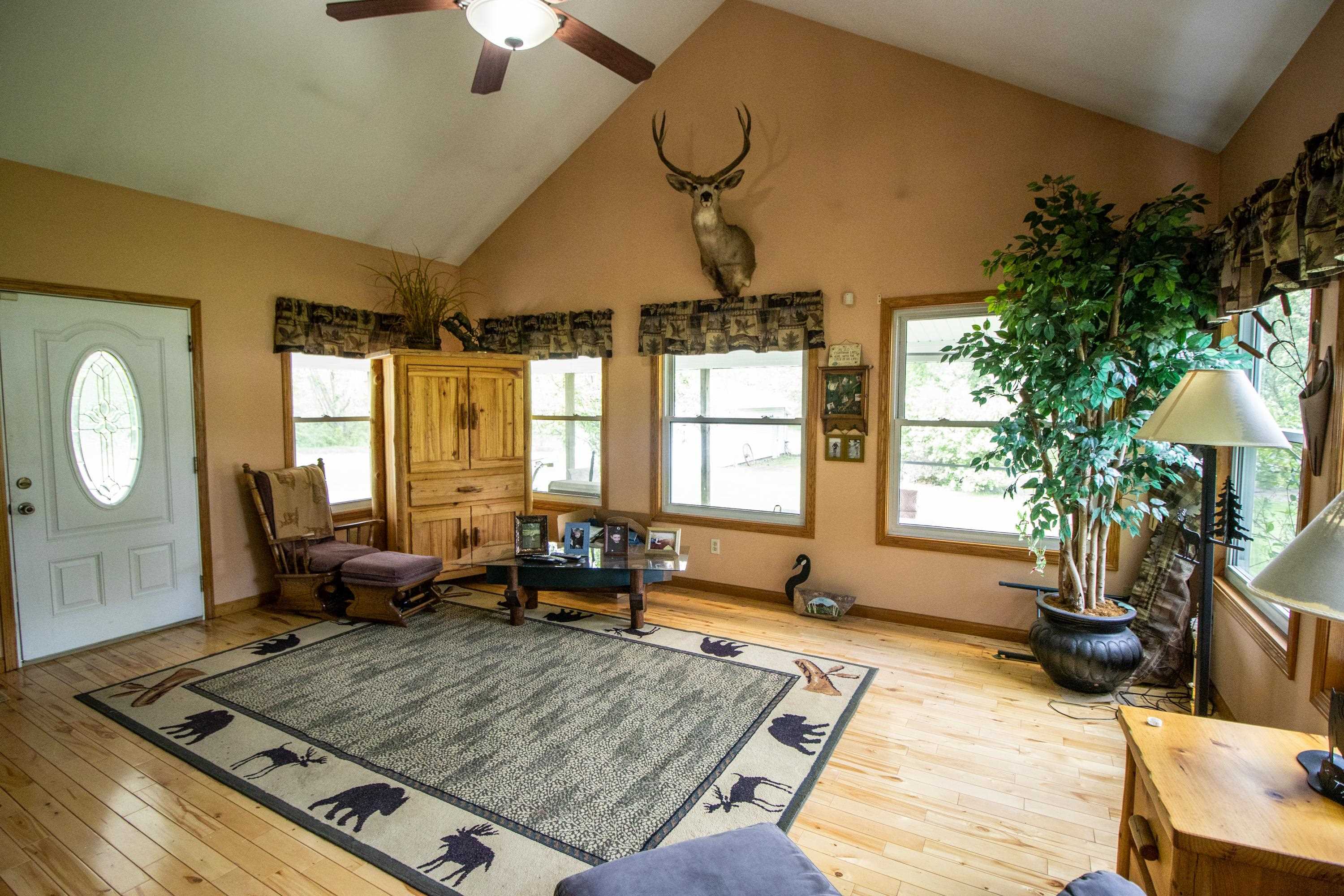 5377 East Vienna Road Clio, MI 48420 - Photo 14 of 51