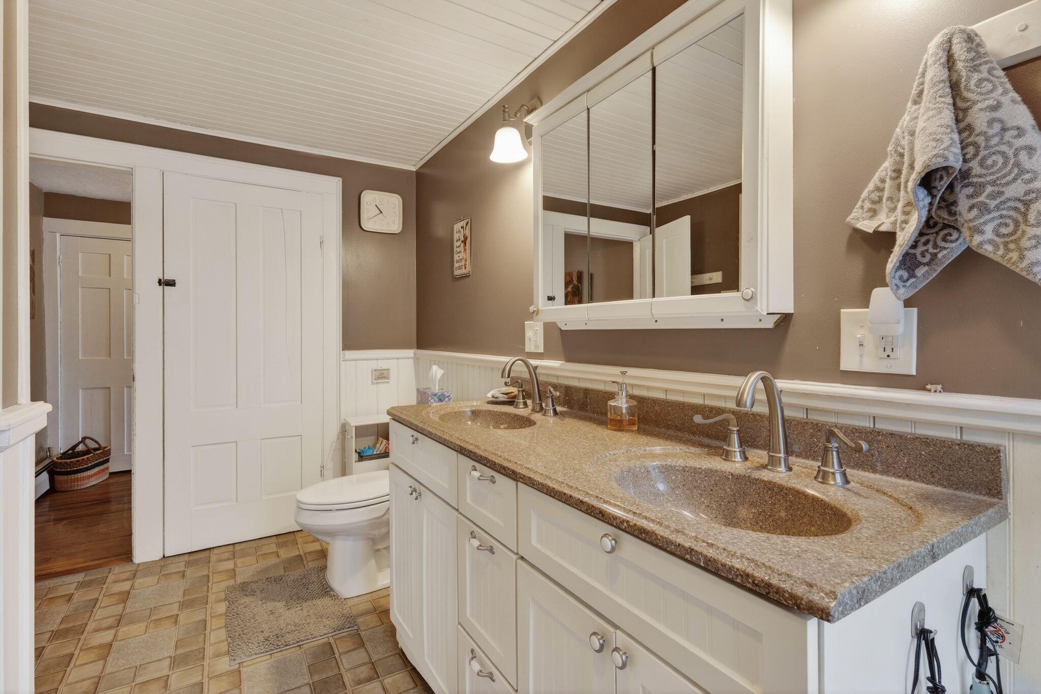 428 Main Street Springvale, ME 04083 - Photo 48 of 63
