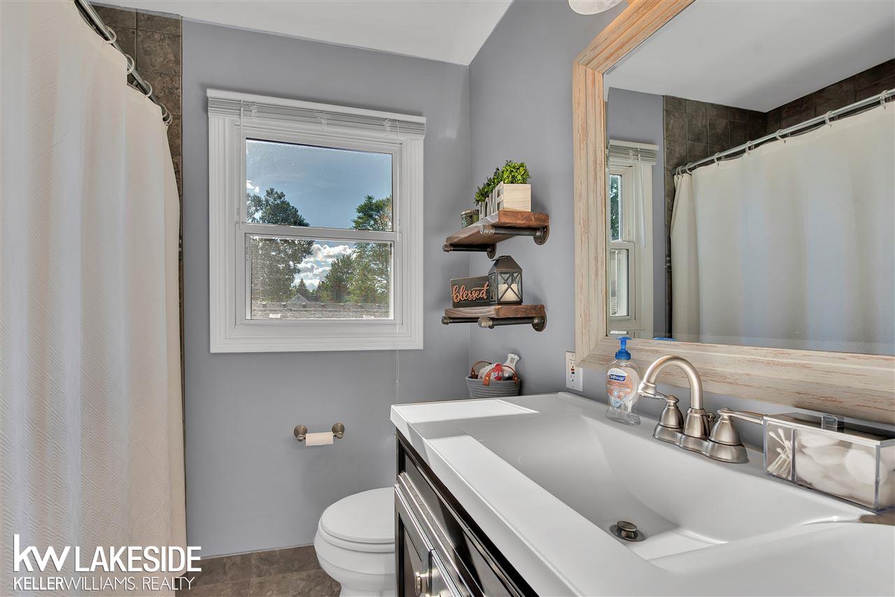 8650 Messmore Road Utica, MI 48317 - Photo 18 of 25 50021036-18.JPG