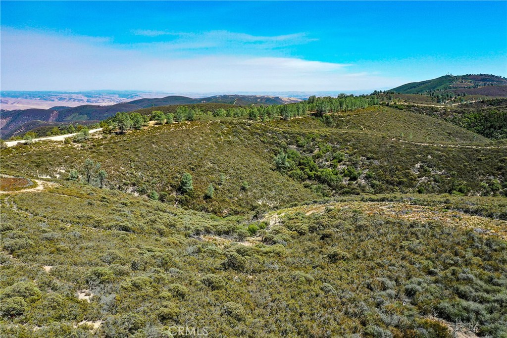 35 Lockwood San Ardo Road Bradley, CA 93426 - Photo 5 of 10 a view of an ocean