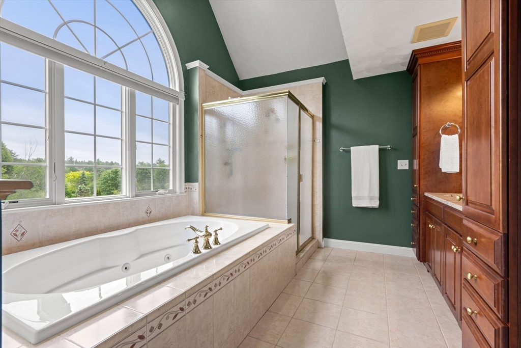 160 Wharton Row Groton, MA 01450 - Photo 26 of 42