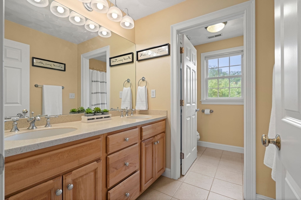 160 Wharton Row Groton, MA 01450 - Photo 31 of 42