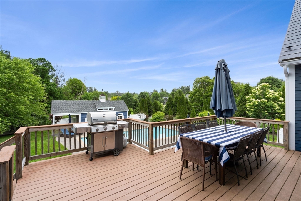 160 Wharton Row Groton, MA 01450 - Photo 35 of 42