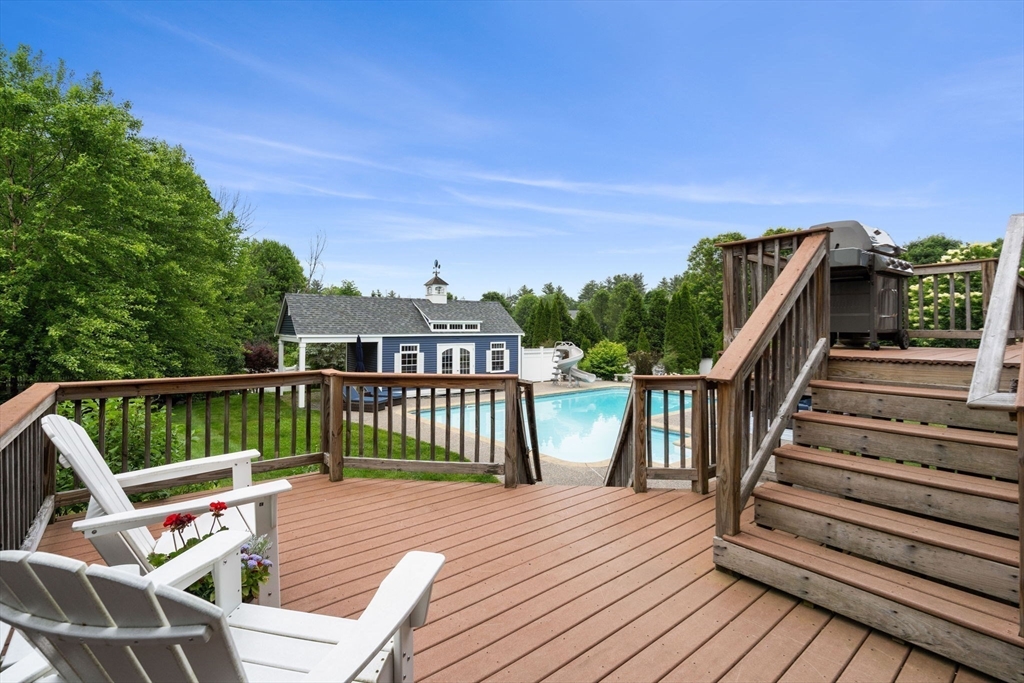 160 Wharton Row Groton, MA 01450 - Photo 36 of 42