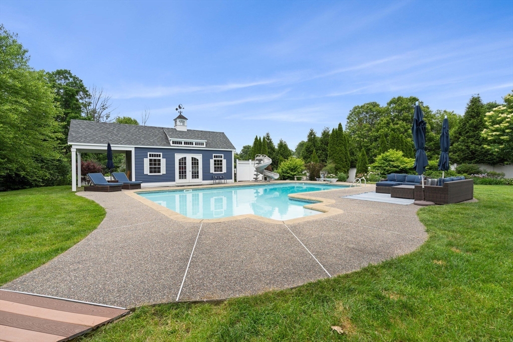 160 Wharton Row Groton, MA 01450 - Photo 37 of 42