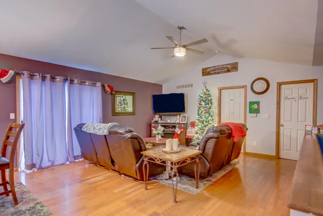 $315,000 | 4104-2 Sumac Road, Valparaiso, IN 46383