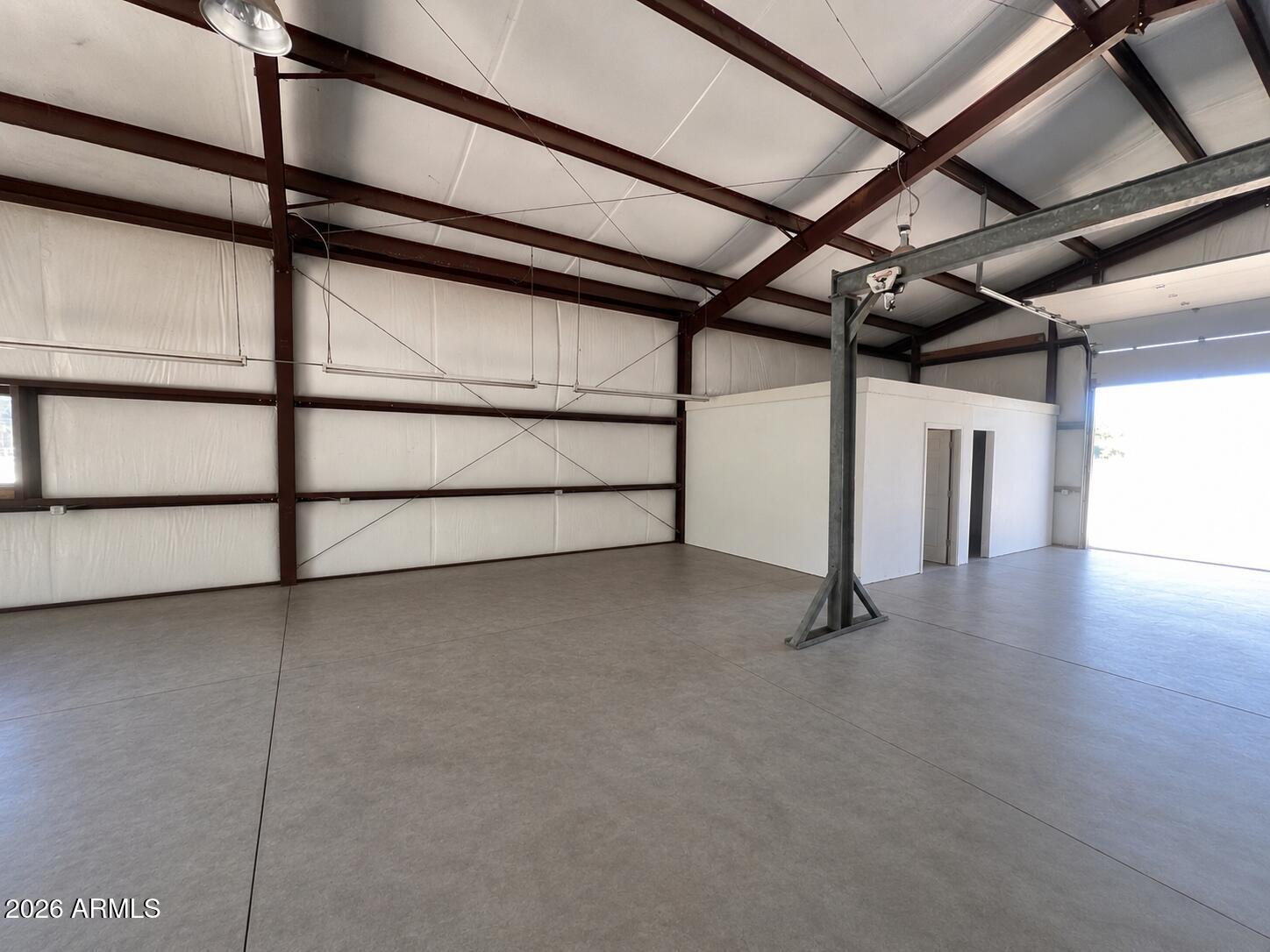 4000 Mahoney Road, Unit 1 Camp Verde, AZ 86322 - Photo 24 of 41 a view of an empty room