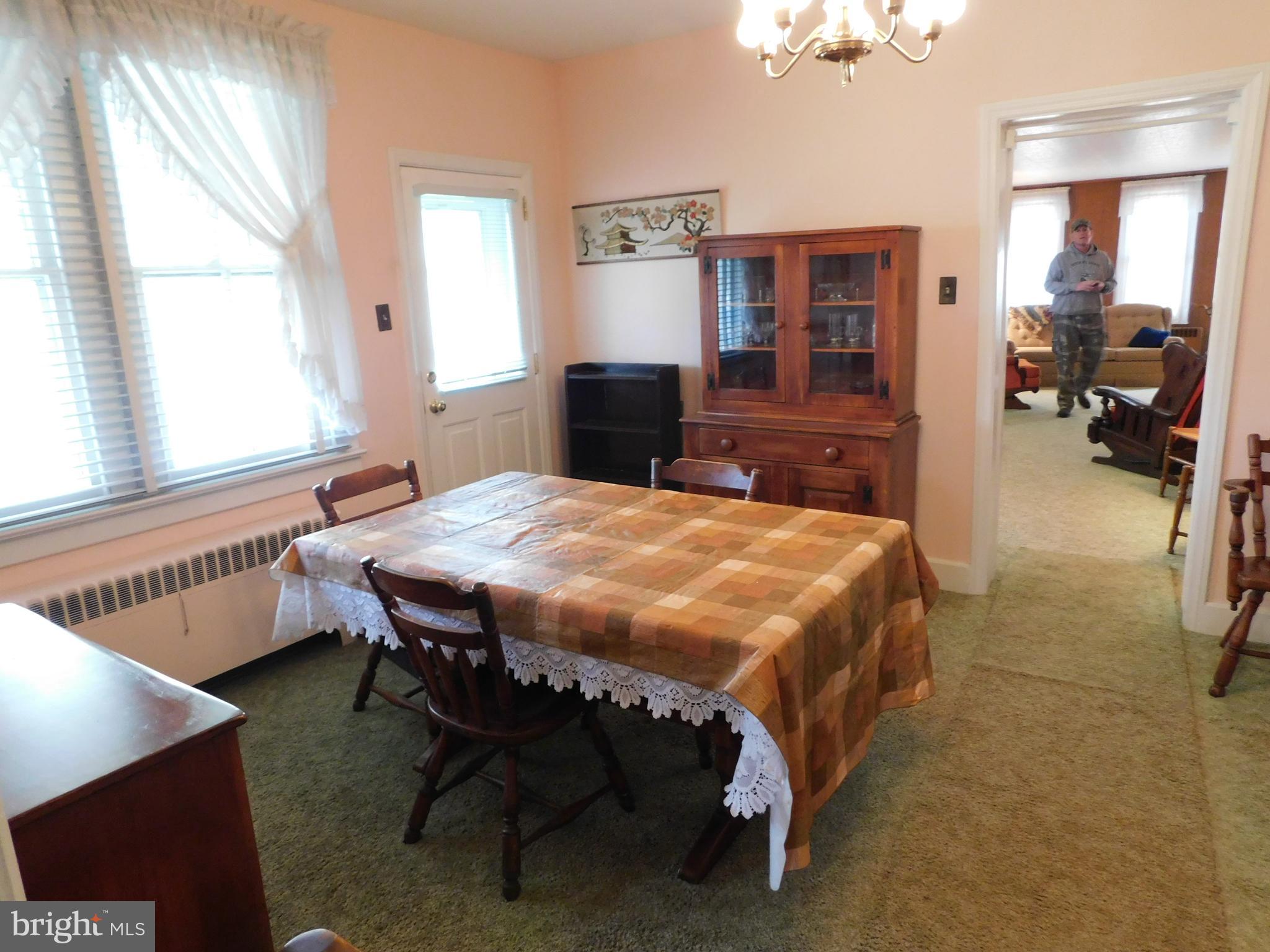 233 Chestnut Street Spring City, PA 19475 - Photo 5 of 23