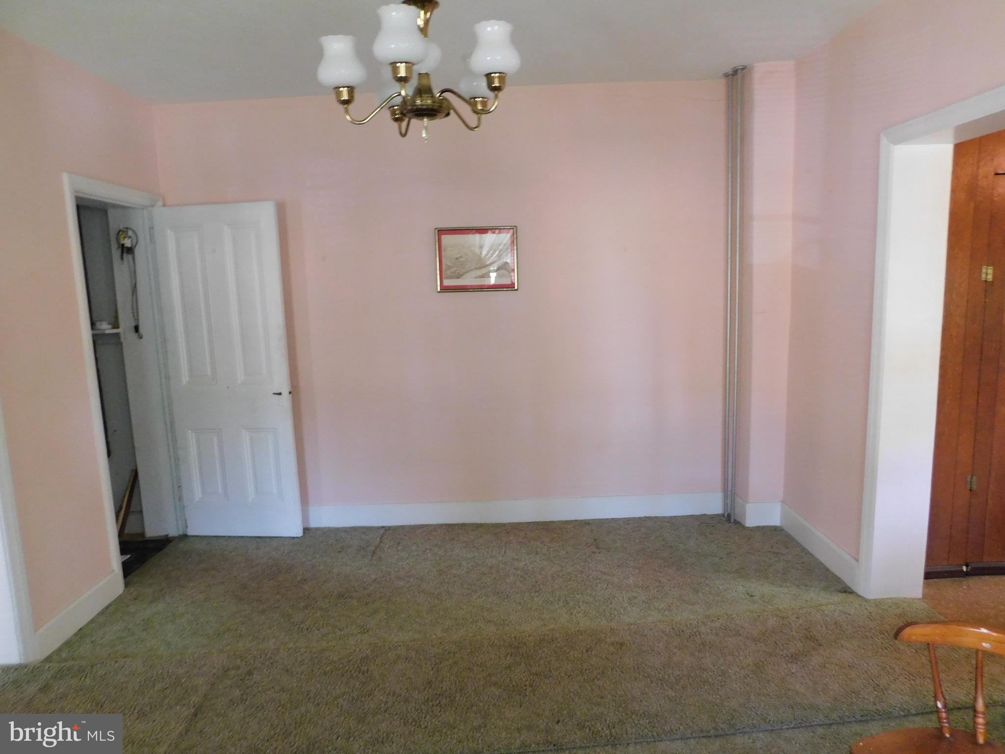 233 Chestnut Street Spring City, PA 19475 - Photo 10 of 23