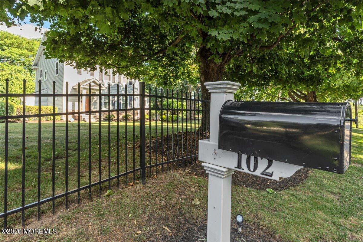 102 Middletown Road Holmdel, NJ 07733 - Photo 51 of 58 070-3V0A5941