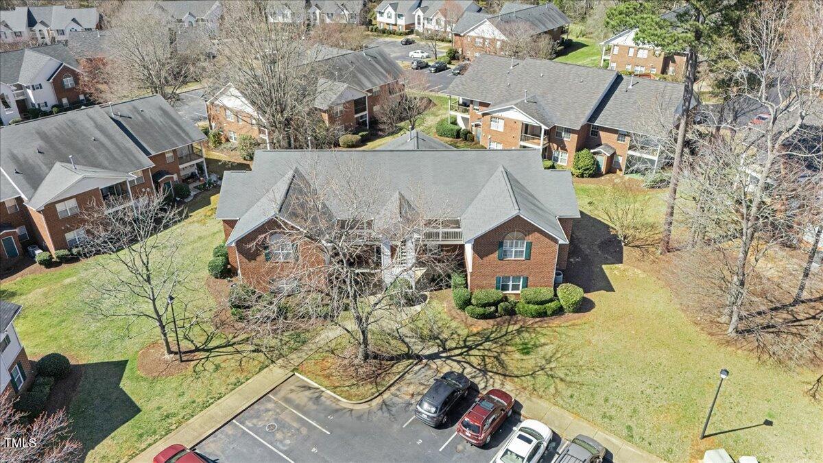 723 Renshaw Court Cary, NC 27518 - Photo 32 of 34 an aerial view of a house with a yard