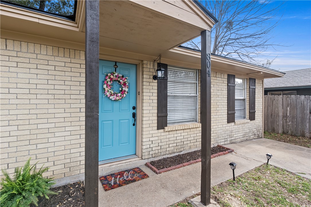 804 East 32nd Street Bryan, TX 77803 - Photo 3 of 22