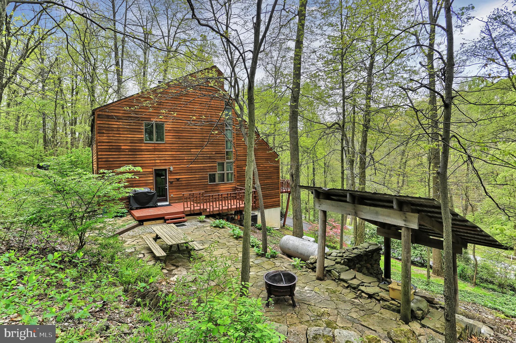 690 Kendale Road Red Lion, PA 17356 - Photo 6 of 59 Gallery Image 6