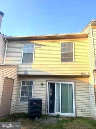 $2,400 | 2753 Bixby Road, Woodbridge, VA 22193