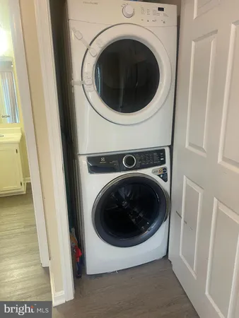 $2,400 | 2753 Bixby Road, Woodbridge, VA 22193