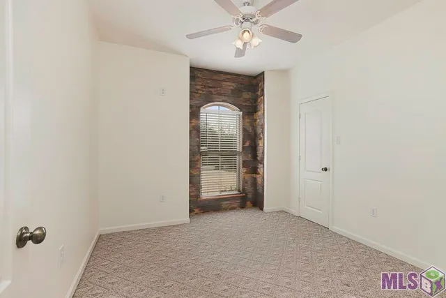 $450,000 | 12258 River Highlands Drive, St. Amant, LA 70774