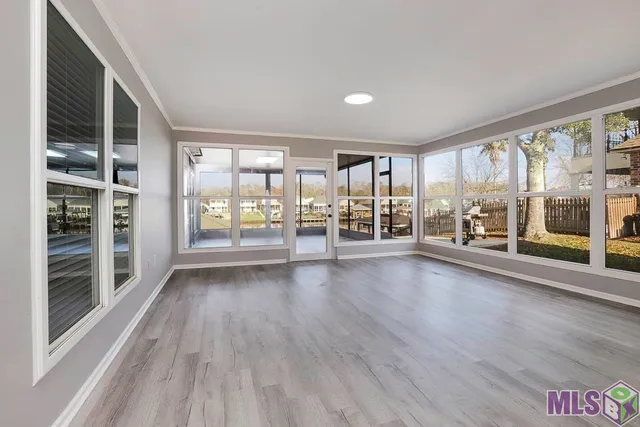 $450,000 | 12258 River Highlands Drive, St. Amant, LA 70774