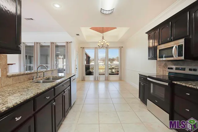 $450,000 | 12258 River Highlands Drive, St. Amant, LA 70774