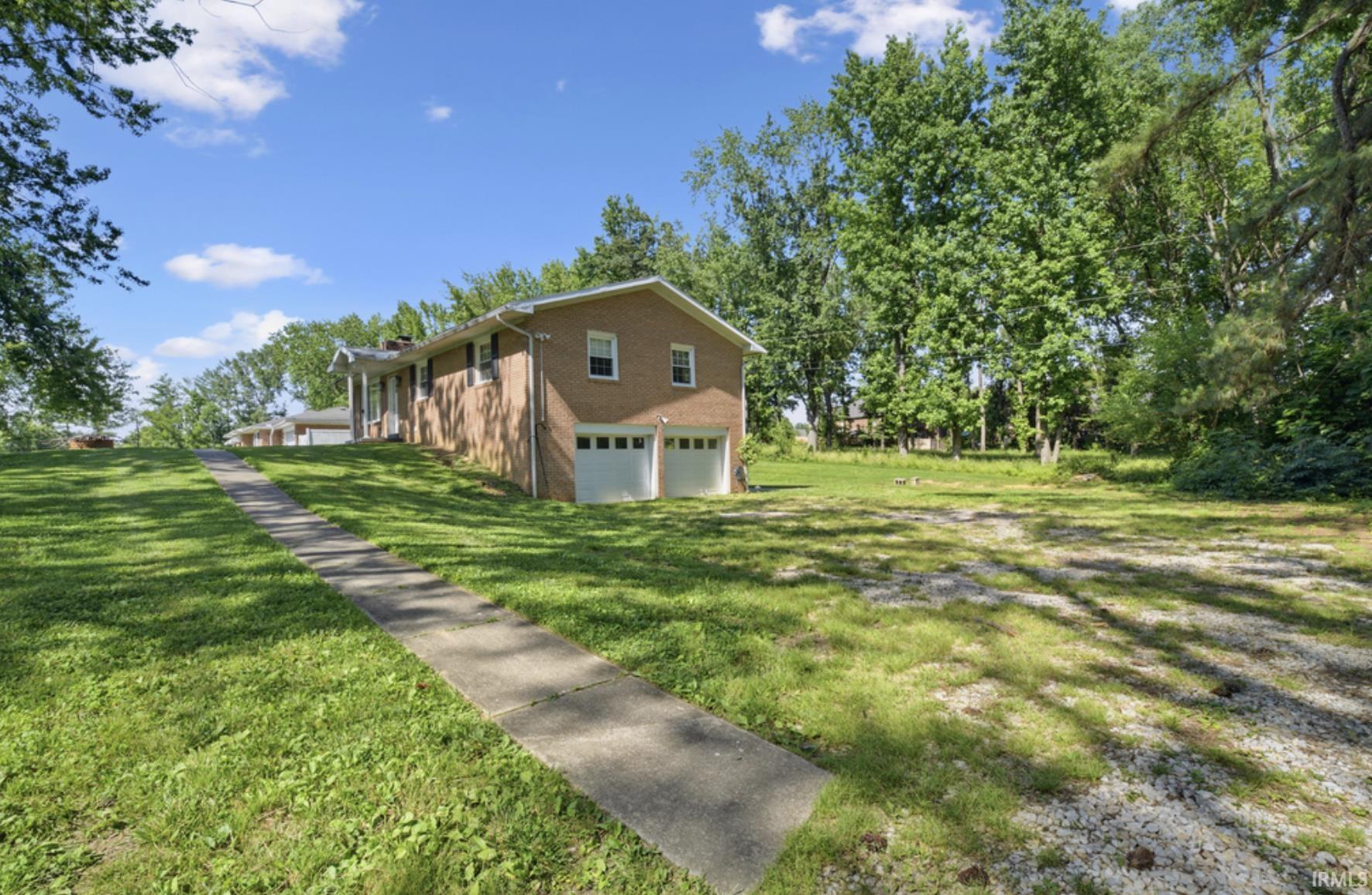 3300 Maple Lane Newburgh, IN 47630 - Photo 4 of 26