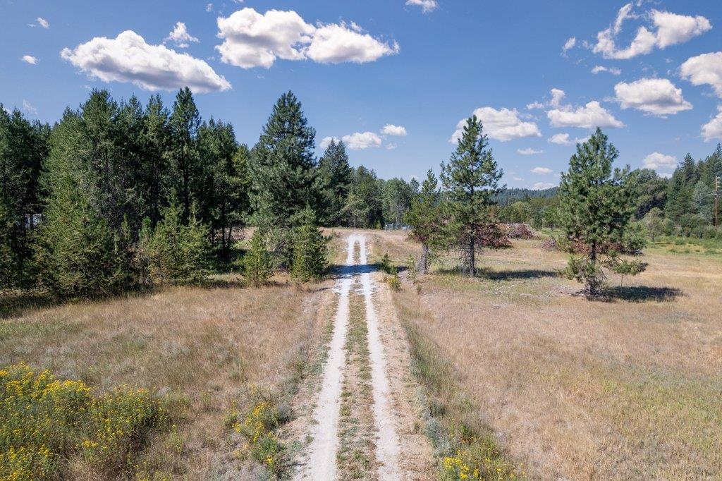 Nkn North Warren Avenue Newport, WA 99156 - Photo 9 of 17