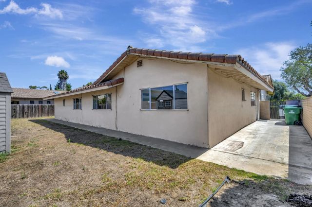 $2,100,000 | 8838 La Jolla Scenic Drive North, La Jolla, CA 92037