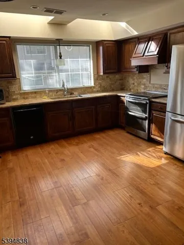 $2,900 | 17 Crestmont Road, Bedminster, NJ 07921