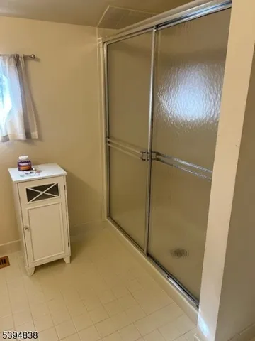 $2,900 | 17 Crestmont Road, Bedminster, NJ 07921