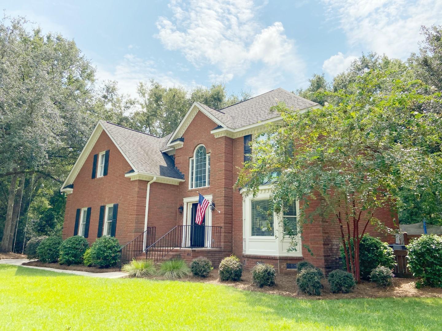 403 Rice Hope Drive Mount Pleasant, SC 29464 - Photo 2 of 28 Laura Quamme - F636F8BD-93DF-4822-8FFF-D
