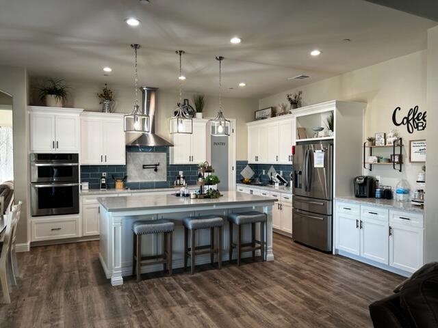 6811 Lindsay Road Bakersfield, CA 93313 - Photo 3 of 24 59E8AC09-231E-48CF-9046-16EF4B9C8B32