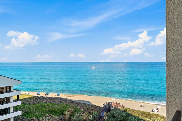 $5,000 | 4000 North Ocean Drive, Unit 703, Singer Island, FL 33404