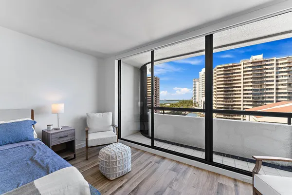 $5,000 | 4000 North Ocean Drive, Unit 703, Singer Island, FL 33404