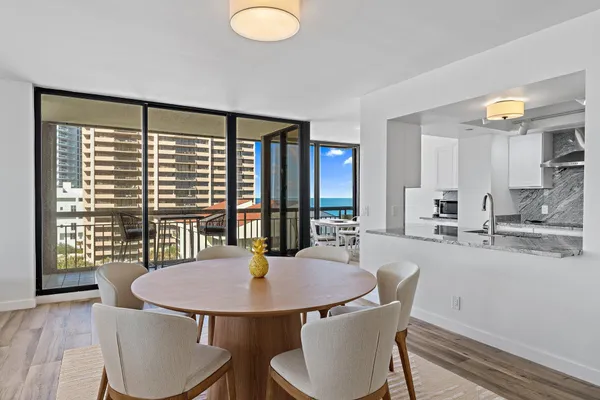 $5,000 | 4000 North Ocean Drive, Unit 703, Singer Island, FL 33404