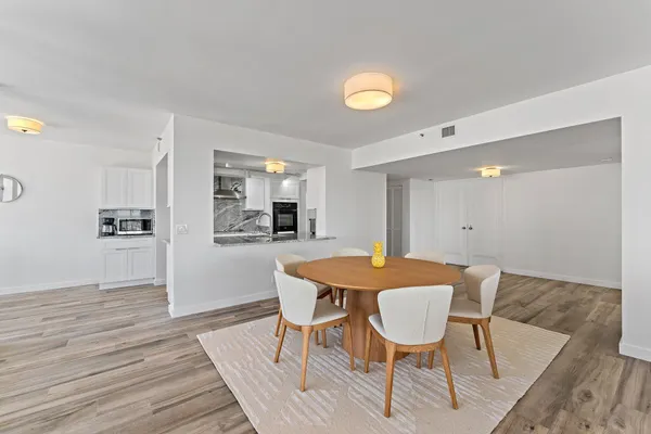 $5,000 | 4000 North Ocean Drive, Unit 703, Singer Island, FL 33404