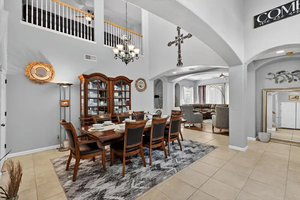 $629,000 | 8815 Laguna Drive, Chowchilla, CA 93610