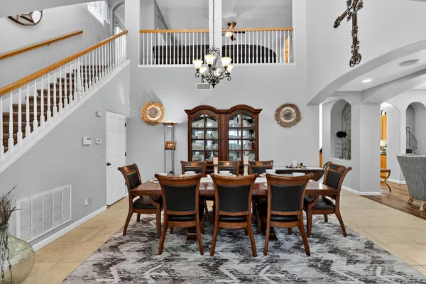 $629,000 | 8815 Laguna Drive, Chowchilla, CA 93610